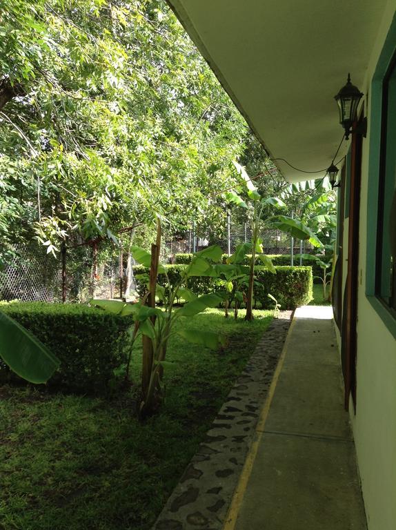Hotel Tecozautla Exterior photo